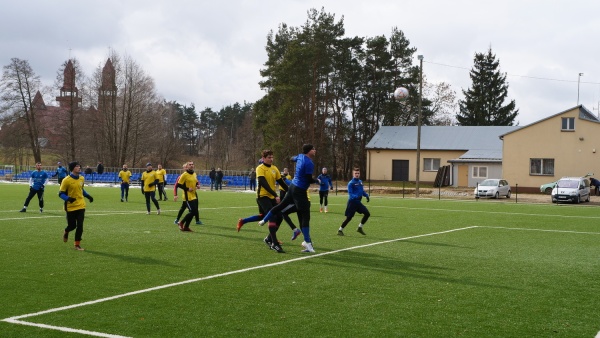 sep-amator-leopoldow-rososz-sparing-2023-02-19-fot-14.jpg