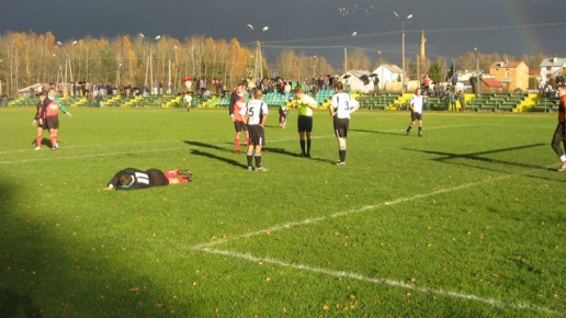 Sęp Żelechów - Burza Pilawa 2007.11.04 (fotografia 32)