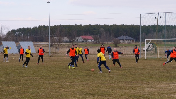 sep-olimpia-okrzeja-2022-03-06-sparing-fot-085.jpg