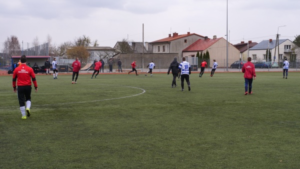 sep-wisla-maciejowice-sparing-2022-02-20-fot-035.jpg