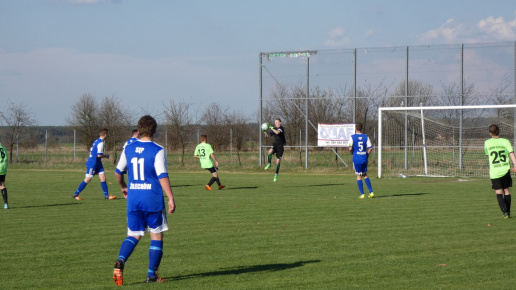 Orzeł Unin - Sęp Żelechów, 2018.04.14 fot. 27