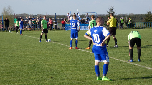 Orzeł Unin - Sęp Żelechów, 2018.04.14 fot. 36