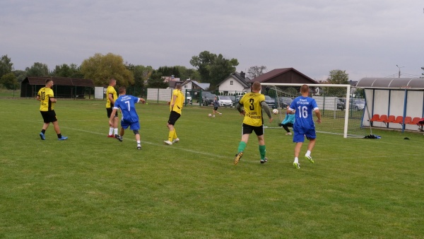 2026-09-26-zelechow-turniej-oldboys-fot-030.jpg