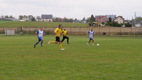 2026-09-26-zelechow-turniej-oldboys-fot-050.jpg