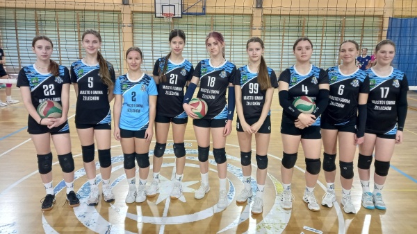 mazowicka-liga-mlodziczek-2023-12-10-fot-01.jpg