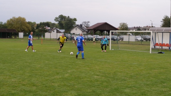 2026-09-26-zelechow-turniej-oldboys-fot-057.jpg