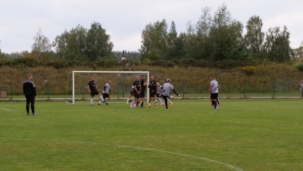 2026-09-26-zelechow-turniej-oldboys-fot-009.jpg