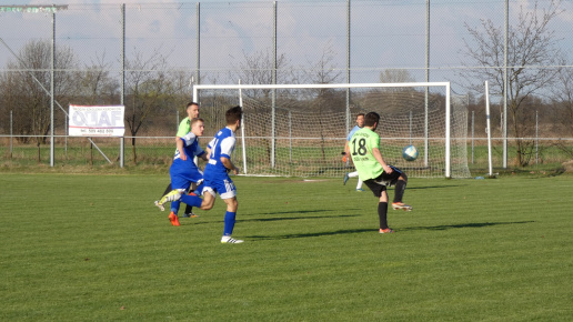 Orzeł Unin - Sęp Żelechów, 2018.04.14 fot. 53