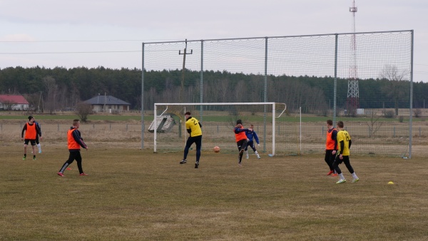 sep-olimpia-okrzeja-2022-03-06-sparing-fot-086.jpg