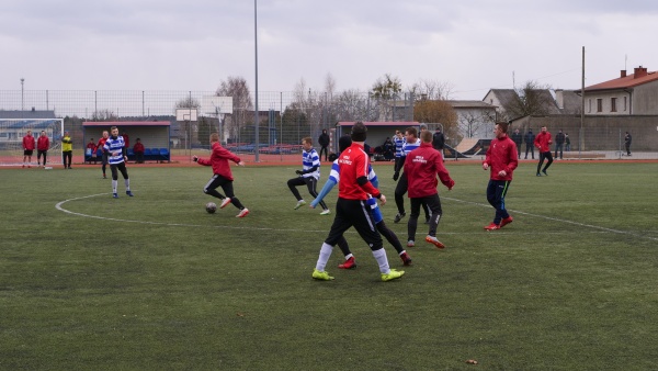 sep-wisla-maciejowice-sparing-2022-02-20-fot-050.jpg