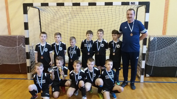 Młodzik - Turniej w Mrozach 2019, rocznik 2010, fot. 01