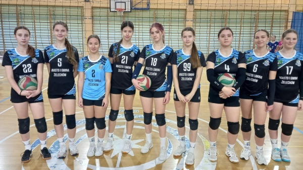 mazowicka-liga-mlodziczek-2023-12-10-fot-01-1500x785.jpg