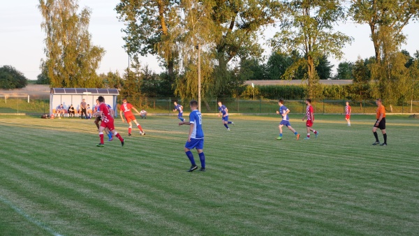 sep-wisla-maciejowiece-sparing-2022-07-28-fot-23.jpg