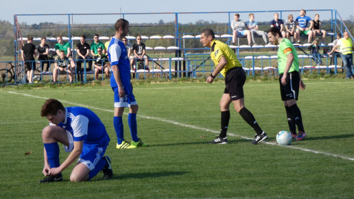 Orzeł Unin - Sęp Żelechów, 2018.04.14 fot. 09
