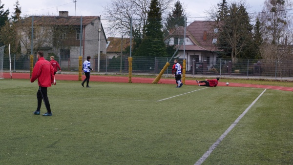 sep-wisla-maciejowice-sparing-2022-02-20-fot-074.jpg