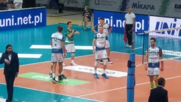 2016-10-01-siatkarki_wyjazd_politechnika_w_resovia-08.jpg