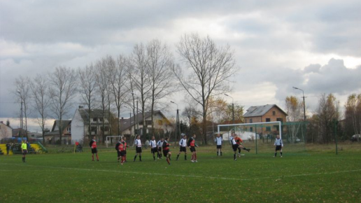 Sęp Żelechów - Burza Pilawa 2007.11.04 (fotografia 27)