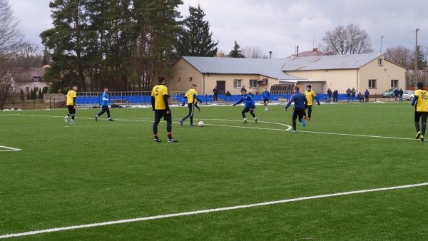 sep-amator-leopoldow-rososz-sparing-2023-02-19-fot-47.jpg