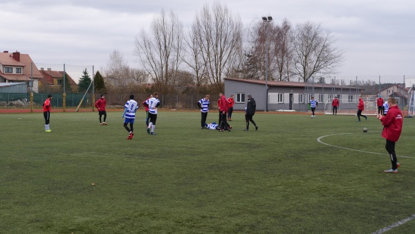sep-wisla-maciejowice-sparing-2022-02-20-fot-025.jpg