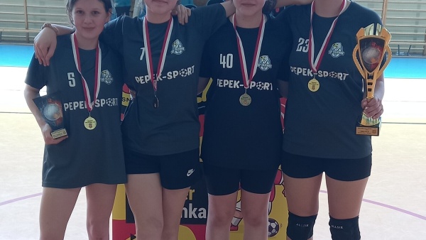 snajper-volleyball-cup-2024-05-11-fot-15-1500x2099.jpg