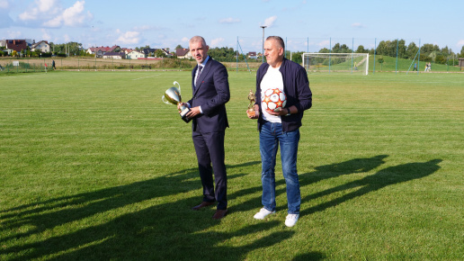 Odebranie pucharu za mistrzostwo ligi 2021-08-12 fot. 4