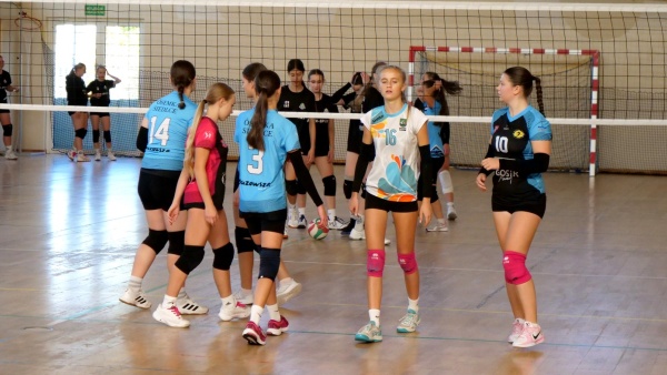 sep-osemka-siedlce-ii-wojewodzka-liga-kadetek-2024-10-12-fot-51-1500x785.jpg