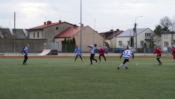 sep-wisla-maciejowice-sparing-2022-02-20-fot-066.jpg