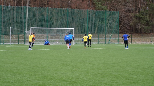 sep-amator-leopoldow-rososz-sparing-2023-02-19-fot-36.jpg