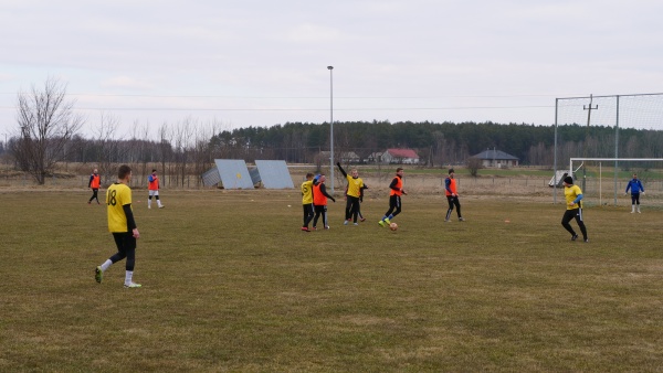 sep-olimpia-okrzeja-2022-03-06-sparing-fot-054.jpg