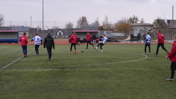 sep-wisla-maciejowice-sparing-2022-02-20-fot-024.jpg