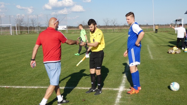 Orzeł Unin - Sęp Żelechów, 2018.04.14 fot. 35