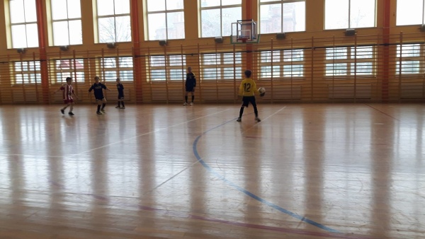 2017.02.04 - Turniej żaków 2008/09 w Latowiczu fot. 22