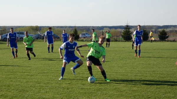 Orzeł Unin - Sęp Żelechów, 2018.04.14 fot. 50