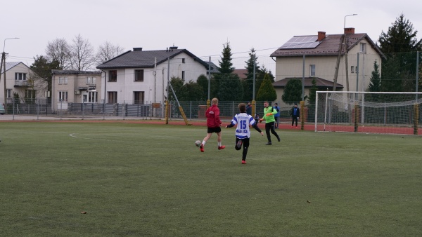 sep-wisla-maciejowice-sparing-2022-02-20-fot-107.jpg