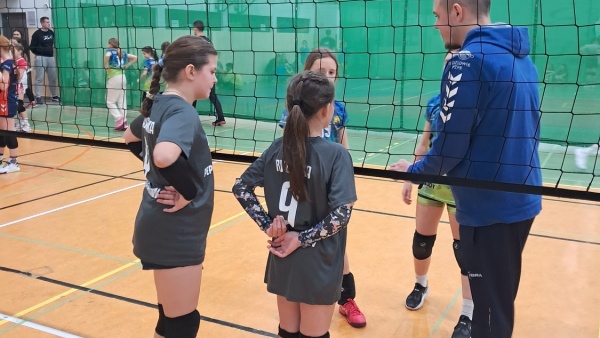 mysiadlo-mistrzostwa-mazowsza-minisiatkowka-kinder-plus-sport-2024-02-10-fot-5.jpg