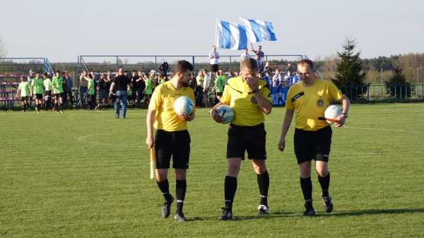 Orzeł Unin - Sęp Żelechów, 2018.04.14 fot. 69