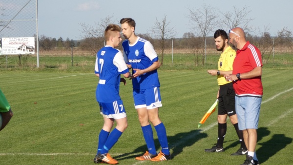 Orzeł Unin - Sęp Żelechów, 2018.04.14 fot. 49