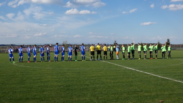 Orzeł Unin - Sęp Żelechów, 2018.04.14 fot. 07