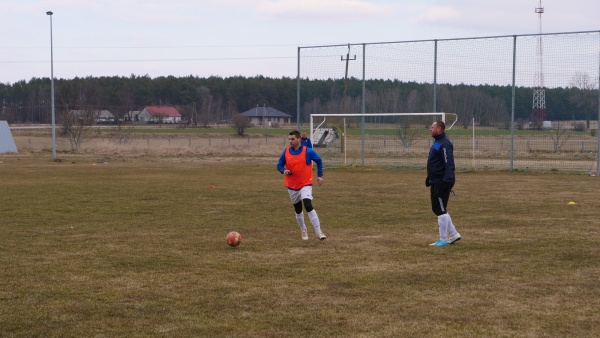 sep-olimpia-okrzeja-2022-03-06-sparing-fot-098.jpg