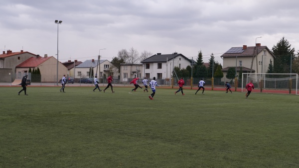 sep-wisla-maciejowice-sparing-2022-02-20-fot-037.jpg