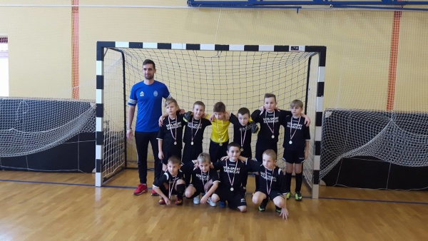 2017.02.04 - Turniej żaków 2008/09 w Latowiczu fot. 11