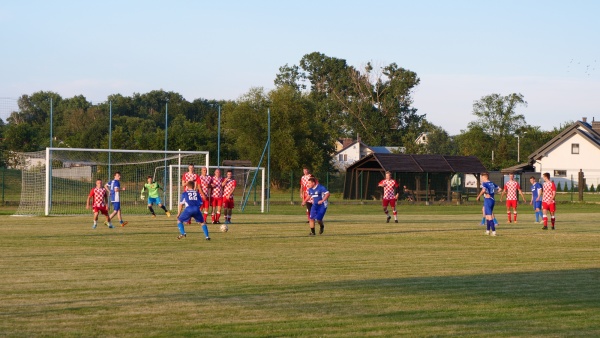 sep-wisla-maciejowiece-sparing-2022-07-28-fot-07.jpg
