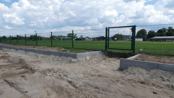  Remont trybun 2020.08.09 fot. 04