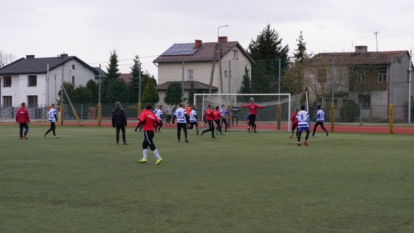sep-wisla-maciejowice-sparing-2022-02-20-fot-006.jpg