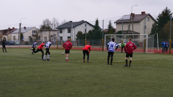 sep-wisla-maciejowice-sparing-2022-02-20-fot-121.jpg