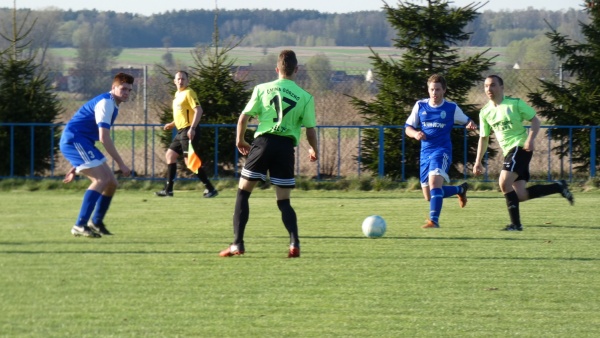 Orzeł Unin - Sęp Żelechów, 2018.04.14 fot. 51