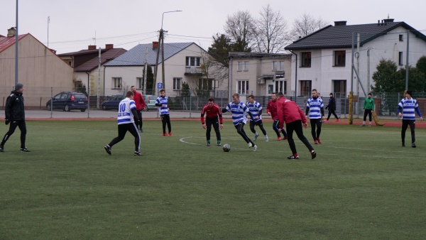 sep-wisla-maciejowice-sparing-2022-02-20-fot-014.jpg