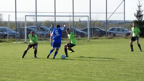 Orzeł Unin - Sęp Żelechów, 2018.04.14 fot. 30