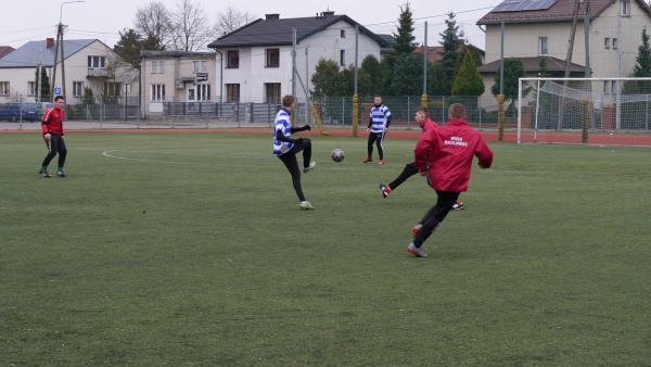 sep-wisla-maciejowice-sparing-2022-02-20-fot-020.jpg