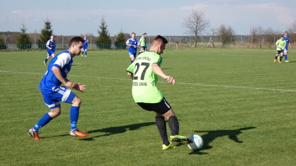 Orzeł Unin - Sęp Żelechów, 2018.04.14 fot. 18